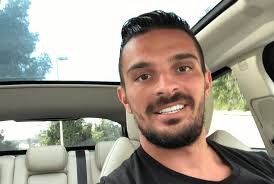 Julien Tanti Accuse De Conduire Sans Permis Il Replique En Photo Julien Tanti Julien Tele Realite