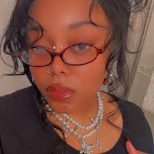 Stream Tamara Glenn music