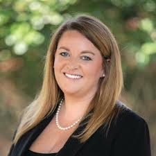 Erin Luck's Instagram, Twitter & Facebook