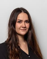 Laura Lambrecht's Instagram, Twitter & Facebook