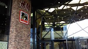 Foto Video Cum Arată Galeria Comercială Din Locul Fostului Ursus Deschiderea E Maine Www Actualdecluj Ro