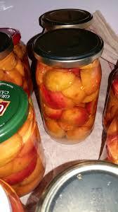 Câ.t timp se sterilizează compoturile la cuptor sau în oala cu apă clocotită? Compot De Caise Bucataresele Vesele