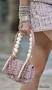 Chanel Spring Summer 2019 Rtw Details Bag Accessories Fashion Bags Bag Accessories Fashion Accessories