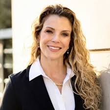 Lynn Roberts (@lynnr_luxuryhomes) • Instagram photos and videos