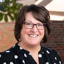 Terri Buck's Instagram, Twitter & Facebook