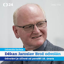 Je možné, aby děkan KTF UK neměl datovou schránku?