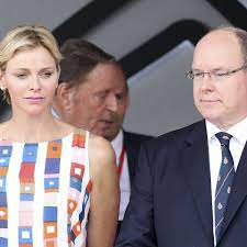 Fürstin charlène von monaco, 43, hat in einem interview mit dem sender south africa radio 702 über ihren derzeitigen gesundheitszustand gesprochen und wie ihre pläne für eine rückkehr zu. Furstin Charlene Das Steckt Wirklich Hinter Ihrer Erkrankung Boulevard
