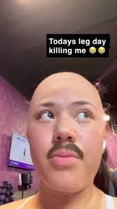 Lil gym post from today 😂🏋🏻‍♀️ I Hit 185 today