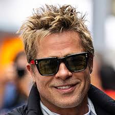 Sharon Mcavoy's Instagram, Twitter & Facebook