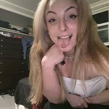 Jayna Lee's Instagram, Twitter & Facebook