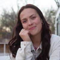 Alison Harlan's Instagram, Twitter & Facebook