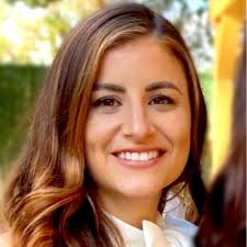 Kerri Finley's Instagram, Twitter & Facebook