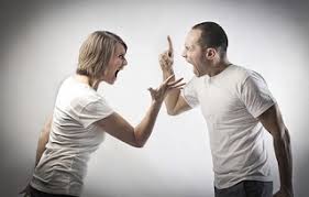 Mimpi memakai pakaian rumah yang agak kotor. 13 Arti Mimpi Melihat Orang Jualan Baju Images Sipeti