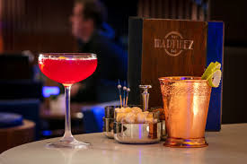 Lune de miel à cuba, oh la la la. Le Jour Et La Nuit Nuit Tourisme Gastronomie Oh Lala La C Est Magnifique Les Soirees Ohlala A L Hotel Martinez
