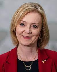 Maggie Sumner (@MaggieSumner4)