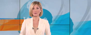 Το ζευγάρι, όπως προκύπτει από τα προσκλητήρια που μοίρασε η ράνια τζίμα την μεγάλη τετάρτη και τα οποία δημοσίευσε το star.gr μετά την τελετή περιμένει φίλους και συγγενείς στο. Rania Tzima 3efyllizontas To Almpoym Ths Zwhs Moy Media