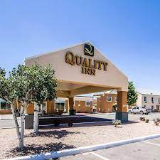 The quality inn does boast an outdoor pool and covered hot tub, perfect for kicking back and relaxing, or working on your tan during the summer months. Quality Inn Near Grand Canyon Home Facebook