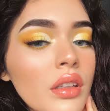 New Video On This Glowing Summer Yellow Makeup Link Is Glowing Makeup Summer Video Yellow Yellow Makeup Aesthetic Makeup Summer Makeup Trends