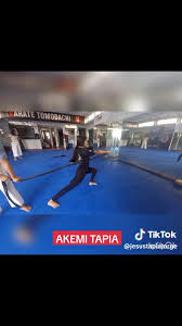 TOMODACHI PERU DESEA A LA ASOCIACIÓN COLEGIO DE CINTURONES NEGROS DE KARATE  DEL PERU, EL ALMA MATER DEL KARATE PERUANO, UN FELIZ Y EXITOSO  ANIVERSARIO,...