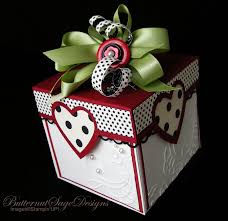 Valentine Corner Box Jpg 1 600 1 555 Pixels Valentine Box Exploding Box Card Valentine Projects