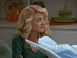 That 70s Show S Lisa Robin Kelly Dies That 70s Show Laurie That 70s Show Lisa Robin Kelly