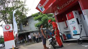 Pom bensin adalah tempat di mana kendaraan bermotor/mobil agar bisa memperoleh bahan bakar. 6 Langkah Mengajukan Usaha Pertashop Spbu Mini Pertamina Dengan Modal Minim Untung Besar Motorplus