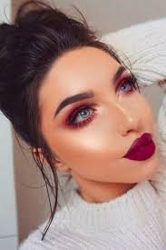This Fiery Makeup Trend Gives A Whole New Meaning To The Term Red Eye Red Makeup Looks Red Eye Makeup Eye Makeup