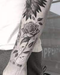 Santos saul alvarez barragan american spanish. Single Needle Rose Tattoo On Canelo Alvarez
