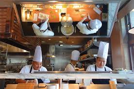 Snuggled in the eastern end of coral gables' famous miracle mile, this hillstone outpost has been serving its patrons. The Best Sushi In Coral Gables Who Has The Best Nigiri