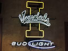 Neon Beer Sign University Of Idaho Vandals Bud Light Neon Signs Neon Beer Signs Neon