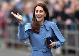 259 260 in 2018, brand finance's research cited the duchess as the most powerful royal fashion influencer, retaining that pieces in her wardrobe increase desirability among 38 percent of american shoppers. Kate Middleton Spotted Shopping At Supermarket With Cambridge Kids