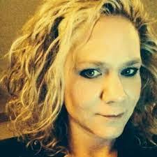 Darla Cote's Instagram, Twitter & Facebook