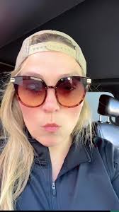 Videos de Olivia Quiroga (@olivia.quiroga82) con “sonido original