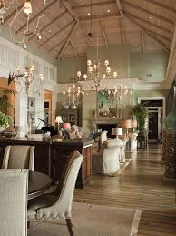 Step Inside Paula Deen S Southern Glam Estate Home Savannah Chat House Interior