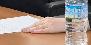 NTTデータ、入社1年目社員が「熱中症」で死亡…取引先との“駅伝大会”中に倒れる 遺族が1億円超の調停申し立て