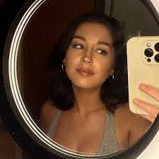 Amber Reeves (@ambur_reeves) • Threads, Say more