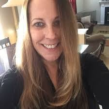 Jill Basile's Instagram, Twitter & Facebook