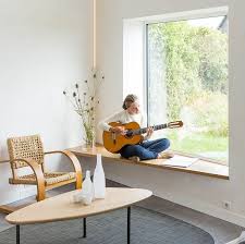 Konnte Fensterbank Riesenfenster Kombinieren Und Esstisch Daneben Stellen Daneben Esstisch Fenste Wohnen Innenarchitektur Wohnzimmer Innenarchitektur