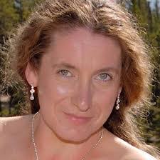 Elspeth Cooper's Instagram, Twitter & Facebook