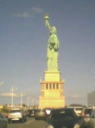 Hay 3 opciones de transporte de new haven a estatua de la libertad. Selfie Na Estatua Da Liberdade De Barra Velha Picture Of Estatua Da Liberdade Barra Velha Tripadvisor