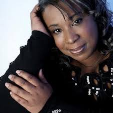 Dawn Ellington (@dawnidawn6)