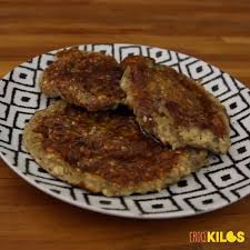 Pancakes A La Banane Video En 2020 Pancakes A La Banane Recette Croq Kilos Recettes De Cuisine