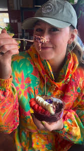 IRISH MADE GIFT GUIDE ☘️ SAVE this post so you can find it when you need it  ✓ My recommended companies: ❤️ @wearebornandbred_ 🦷 @spotlight_oral_care  🧶 @irelandseyeknitwear 🔔 @kylemoreabbey 🖼️ @jam_art_factory & @