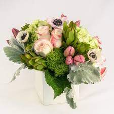 Stadium flowers is a trusted local seattle, wa florist, delivering flowers and gifts from west seattle, washington to surrounding areas. Seattle Florist Flower Delivery By Fleurs De Moufette