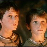 Mio mein Mio (Original DEFA Synchronfassung) [VHS] : Bottoms, Timothy,  Pickard, Nicholas, Bale, Christian, Lee, Christopher, York, Susannah,  Grammatikov, Vladimir, Bottoms, Timothy, Pickard, Nicholas: Amazon.de:  Elektronik & Foto