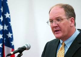 Ish-ambasadori amerikan në Beograd: Presioni i SHBA-së ndaj Kosovës për  reciprocitet është i gabuarSinjali