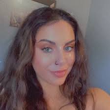 Whitney Butterfield's Instagram, Twitter & Facebook