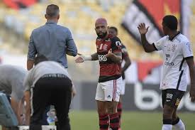 Tabelas, fichas de jogo e estatísticas sobre competições, jogadores e treinadores, tanto do futebol brasileiro quando do futebol internacional. Corinthians Pede Audios Do Var Apos Polemica Arbitragem Contra O Flamengo Jovem Pan