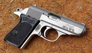 A.380 pistol is easy to conceal in a coat pocket, handbag, purse, and other locations where larger framed pistols just wouldn't fit or be comfortable to carry. 5 Best 380 Pistols For Concealed Carry In 2021 The Gun Zone