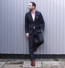 Good construction and materials help here. Ootw 2 Blue Suit Pink Shirt Chelsea Boots For A Stylish Friday